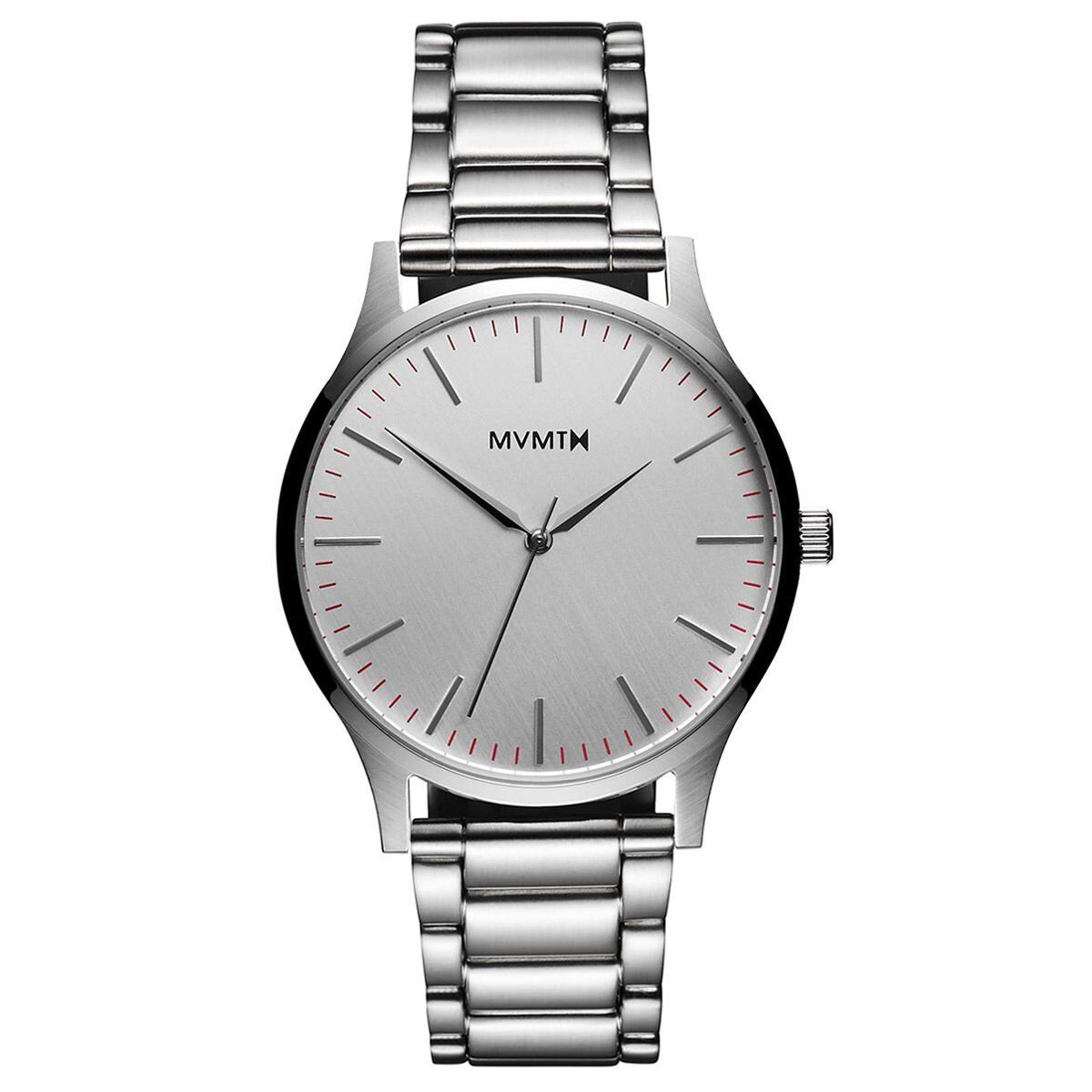 40 SERIES WATCHES FEATURE A SLIGHTLY SMALLER 40MM DIAMETER CASE