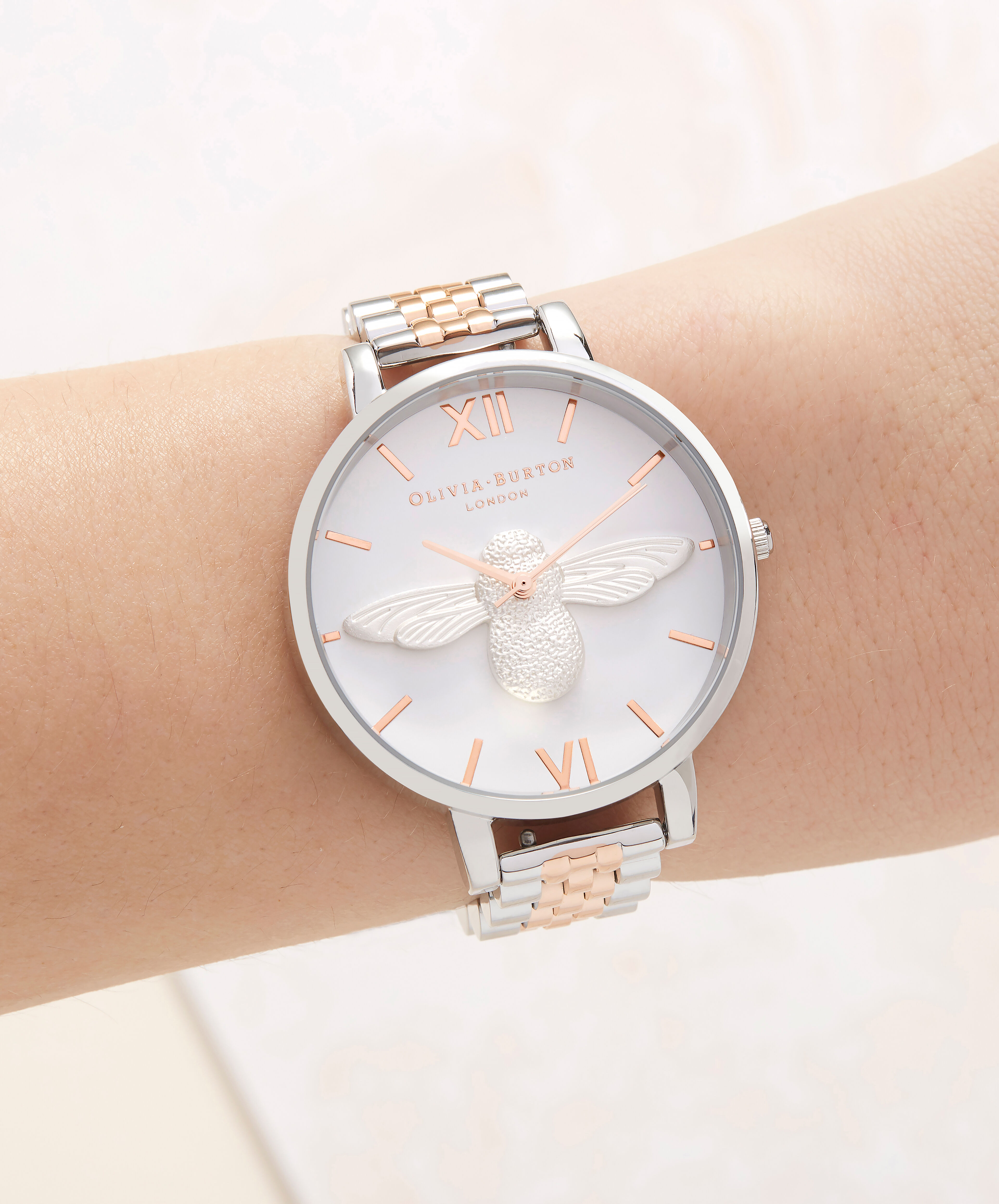 Bee Design Lady Style Wristwatch Quartz Brand Luxury Watch - China Brand  Watch and Fashion Watch price | Made-in-China.com